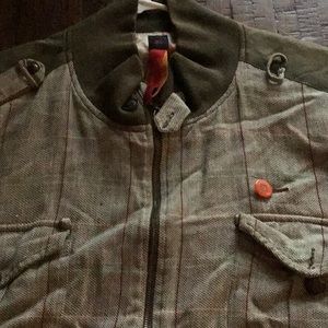 Massive revolution jacket